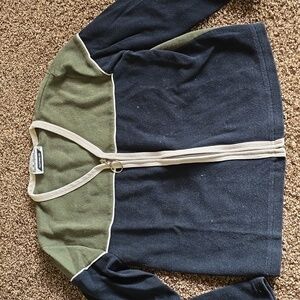 Women's zip down top